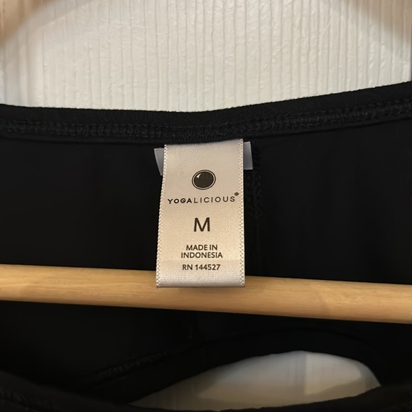 Yogalicious active tank - Picture 4 of 4